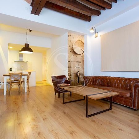 Moderno Apartamento En Eixample Барселона Экстерьер фото
